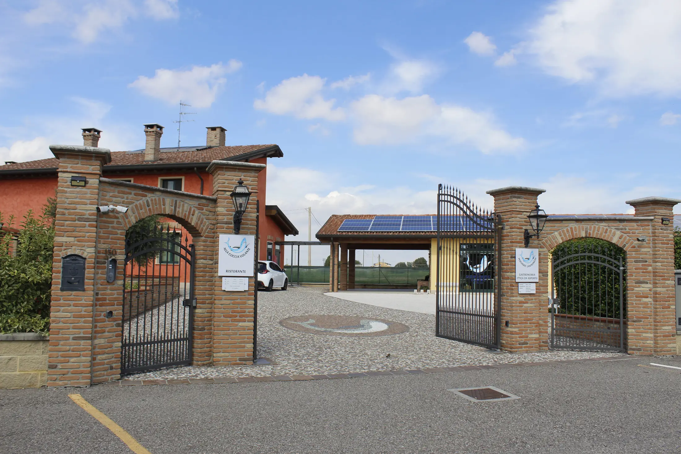 L'ingresso di La Coccia Volante